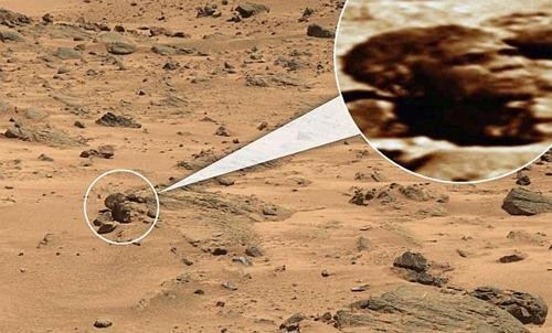 Ученые: На Марсе обнаружили каменных существ