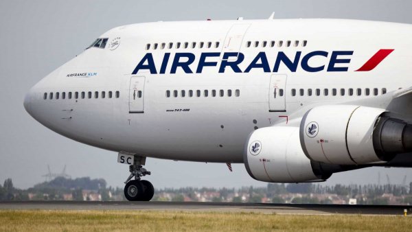 Руководитель Air France-KLM уходит с поста из-за забастовок