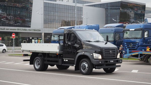 «Группа ГАЗ» наладит выпуск LCV и автобусов в Азербайджане