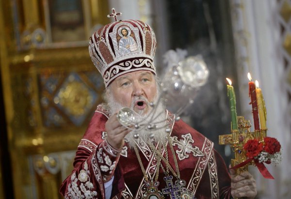 Патриарх Кирилл увидел опасность гаджетов для верующих