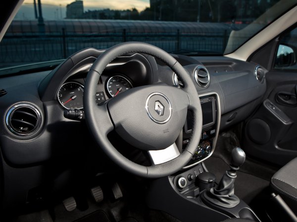О чем важно знать при покупке дизельного Renault Duster рассказал блогер