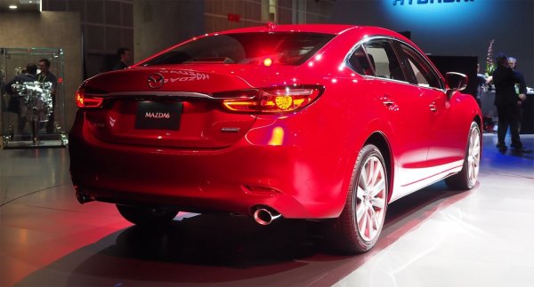 Новая или рестайлинговая: О разочаровании в Mazda 6 рассказал эксперт