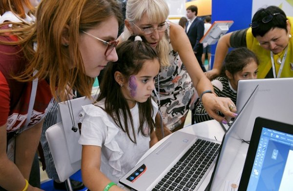 Школьников младших классов Москвы приглашают принять участие в онлайн-олимпиаде «Я люблю математику»
