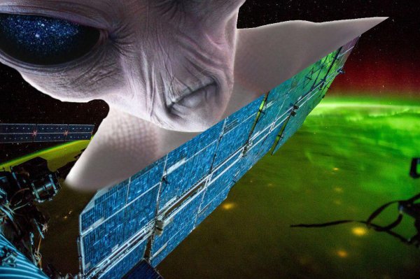 «Дебоширы с Нибиру?»: Дыра в корпусе МКС могла быть сделана инопланетянами — новые доказательства