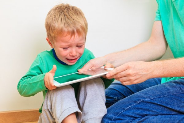 95% детей в опасности: Психологи рассказали об отклонениях ребёнка после соцсетей