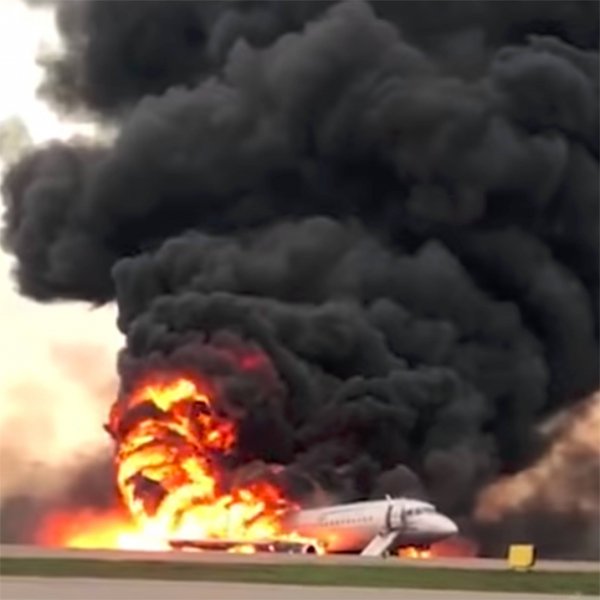 Сотрудники «Аэрофлота» и «Шереметьево» не смеялись над пожаром SSJ-100 на видео