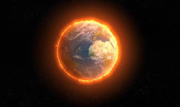 Притяжение Солнца усиливается: Землю медленно притягивает к раскалённому шару