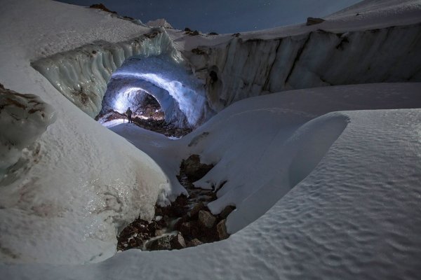 Пассажиры малазийского Боинга в плену у Нибиру: В Антарктиде нашли вход в секретную базу