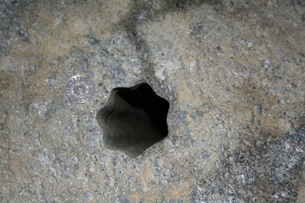 Подземный Египет. Рядом с пирамидами нашли дыру, ведущую под Землю