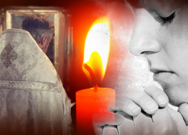 Церковная свеча проявит врага: Как распознать порчу в домашних условиях